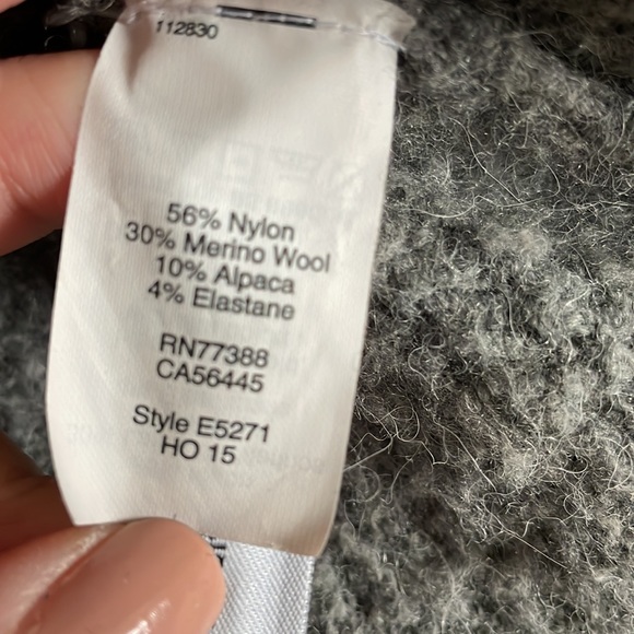 madewell gray turtleneck sweater - Picture 7 of 9